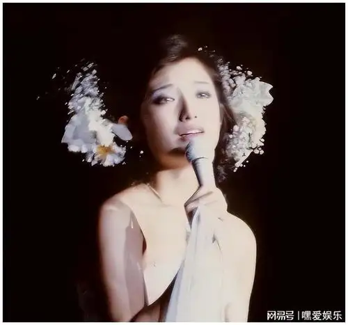 64岁山口百惠美人迟暮,70岁三浦友和依旧很帅,43年婚姻从不吵架
