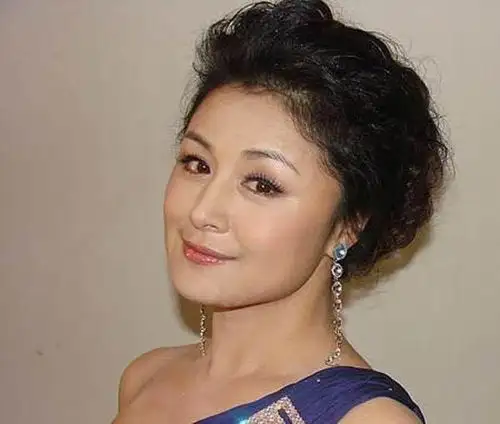 四五十岁的男人头像夫妻生活