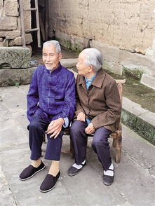 本周六,去横山小镇看七位百岁寿星
