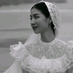 搞笑gif兄弟娶这妹子,光嫁妆就能让你走上人生巅峰