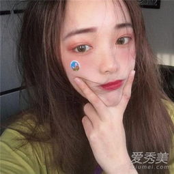 大脸适合拉直还是卷发30岁直发好还是卷发好