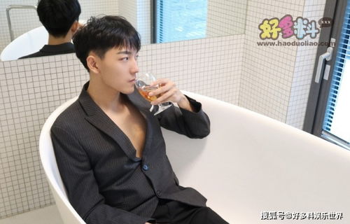 网红黄文煜为什么不火了靠着幽默表情包而被大众注意