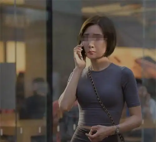 黑龙江一35岁男子新婚当天,发现80后女友秒变60后,新郎崩溃报案