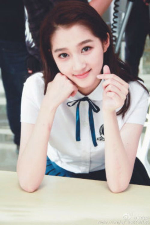 娱乐圈中长腿女星们是怎么穿衣的,看这里