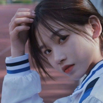 微信女生头像甜美清新爱就大胆不爱就滚蛋