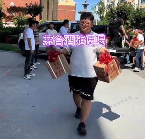 山东26岁小伙和31岁女子订婚,彩礼22万,网友新娘子确实很美