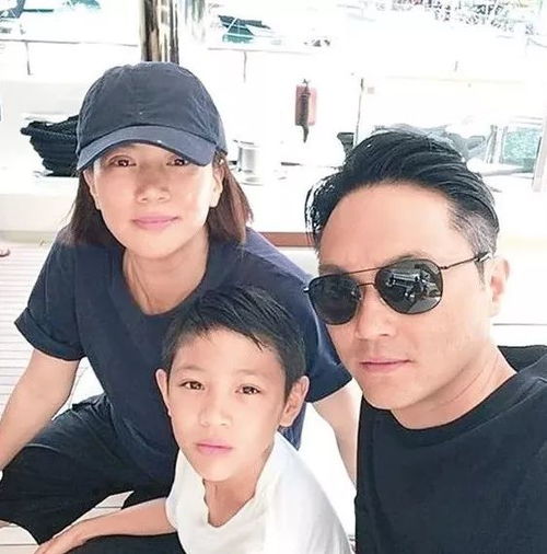 心浮气躁张智霖自爆曾考虑过短期出家曾被指与老婆婚变
