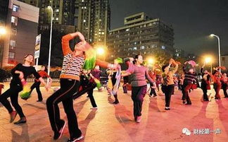 这8个人的财富占全球一半广场舞大妈成千亿级资本风口