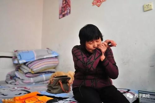 60岁妈妈痛哭溺爱是害不是爱,我就毁了我的两个孩子