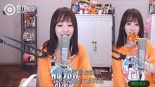 清纯小姐姐精彩演唱大叔别跑表情俏皮可爱声音动听