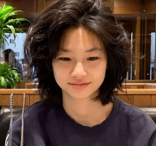 粉丝暴涨1800万,当年被嫌丑,她拿的才是大女主剧本吧