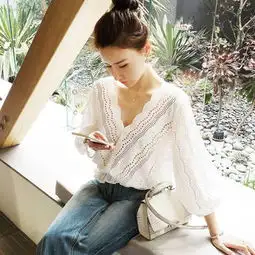 优雅减龄的灯笼袖上衣,30岁女人也能穿出清新甜美少女味