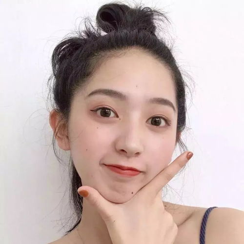 头像别人都是萤火之光,而你是皓月