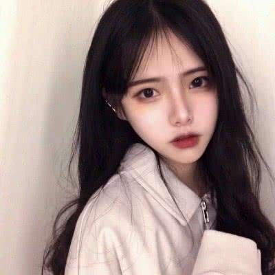 真人中年女性头像称呼