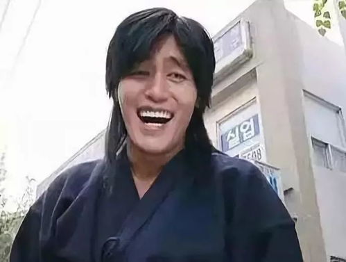 b站表情包怎么购买崔成国