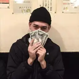 男生自拍不露脸,才最帅
