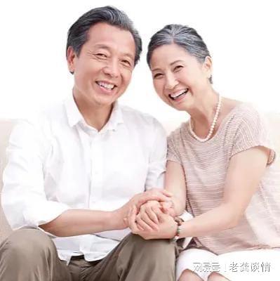 75岁老人每个月8000元退休金,可3个儿女都不愿养老,简直作孽