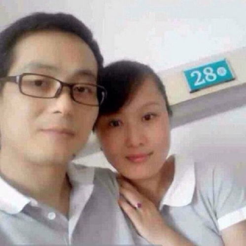 2014年,41岁单亲妈妈,嫁给40岁白血病男人,17天后丈夫去世
