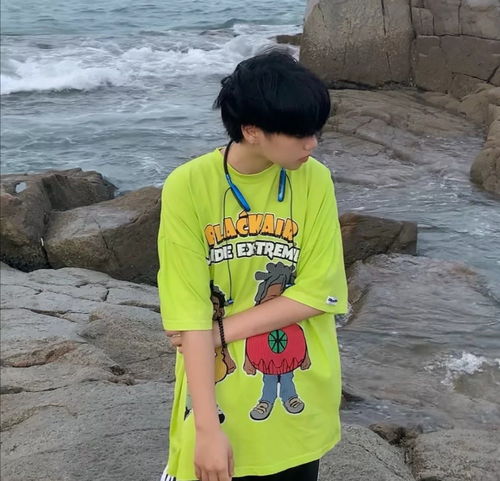 不容易被渣的男生头像