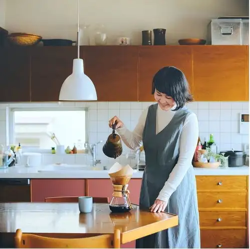 50岁的中年女人,如何在日常生活里面做到悦己离不开这6点