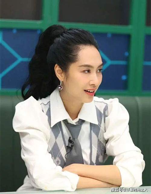 中年女性要拒绝大妈感,3款减龄短发,中年女明星都这样剪