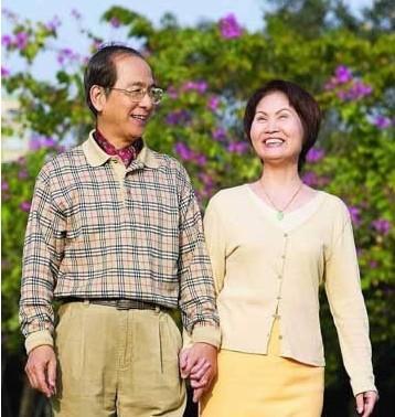 几位一生不婚的女性现身说法,看看不婚女性晚年有多惨
