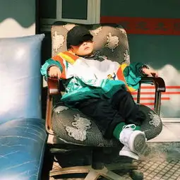 男生头像50岁用孩子