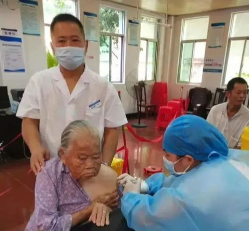 瑞金109岁老人接种新冠疫苗你还在等什么