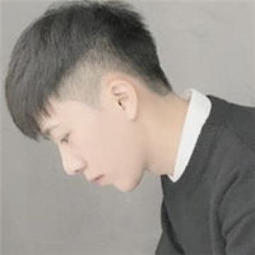 最新偶像蔡徐坤