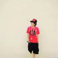 帮我ps个照片先谢谢了哈弄好了给100分