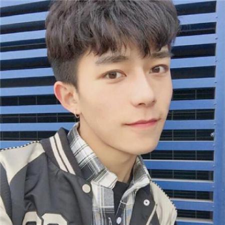 80后男生头像成熟帅气超酷男人
