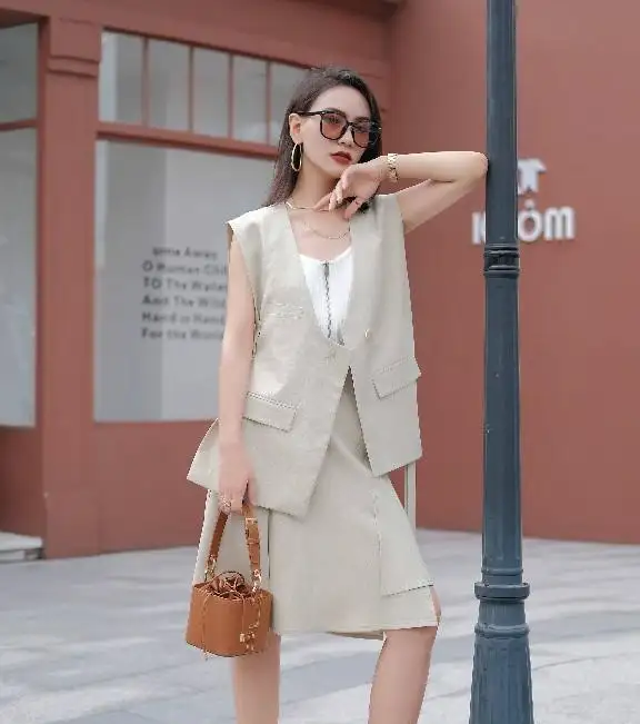40岁女人裙子太短,难驾驭瞧这5款半身短裙,显年轻又洋气
