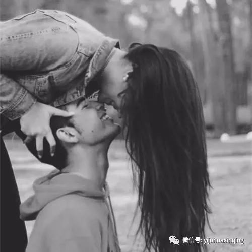 吸引女人的微信头像中年男聪明的女人
