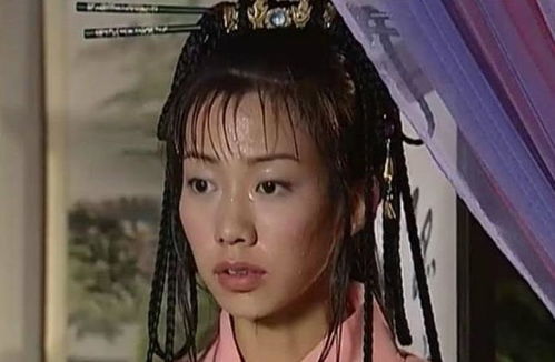 明明长得不怎么漂亮,却专门演女一的女星,最后这位毁了一部经典