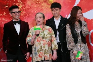 容嬷嬷表情包左耳