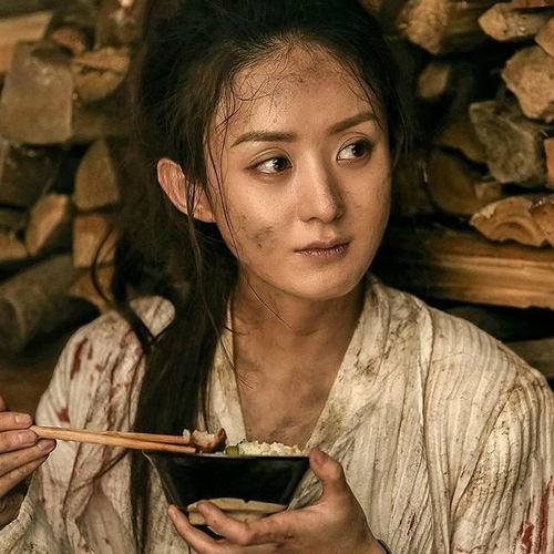 沾了姐姐的光在农村老家打工的赵丽颖弟弟,也能娶女神当老婆