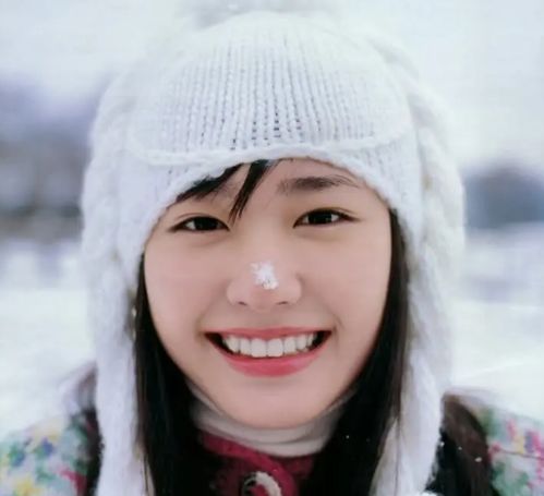 新垣结衣结婚震动日本娱乐圈,亲友纷纷发文祝福,男方好友超兴奋