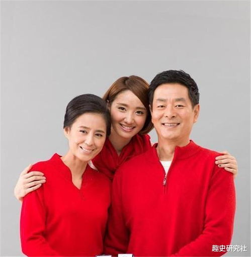 国家一级演员濮存昕与妻子40多年婚姻打破爱情与婚姻不能言和论