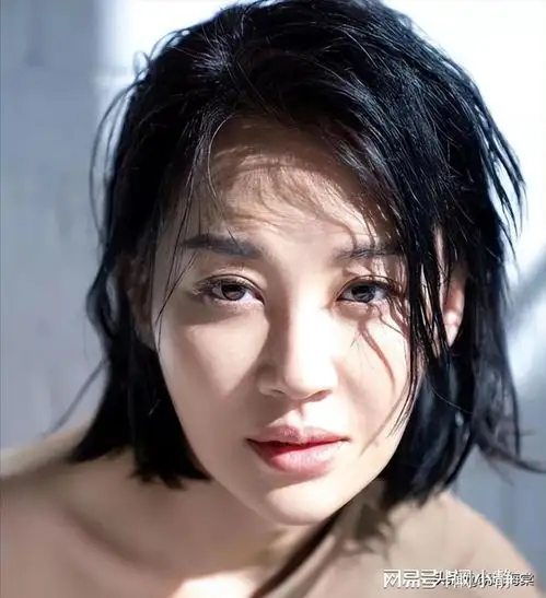 看看赵雅芝卸妆后,再看许晴俞飞鸿卸妆后,确定是同一个人吗