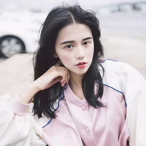 女生第一次知道有人喜欢自己在想什么