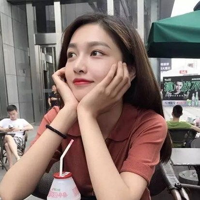 三十多岁女人头像招财好运女生