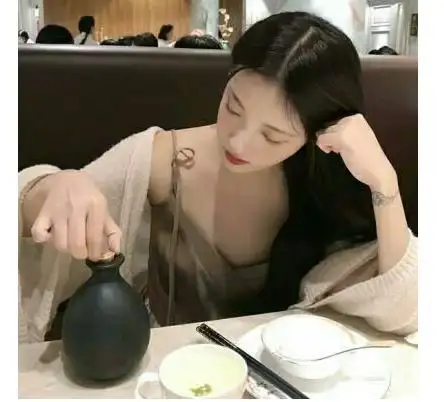 成熟头像40岁小姑
