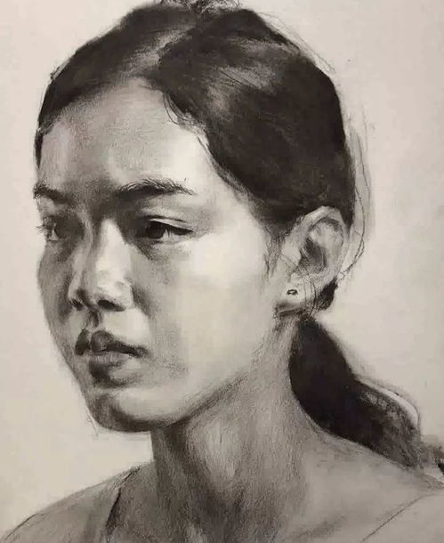 三十岁女人素描头像女生
