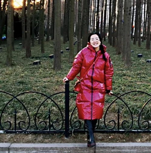 我,60后甘肃人,前一线大厂设计总监,退休后是留守的独居妈妈