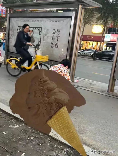 丢人丢到国外去了老外旅行沈阳遇大妈闹市当街拉屎,当场裂开了
