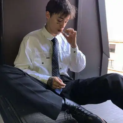 吸引女人的微信头像男