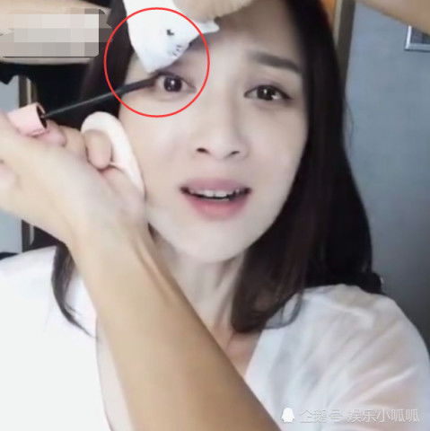陈乔恩40岁却看起来很少女,看了她画眼妆,网友这也太小心了