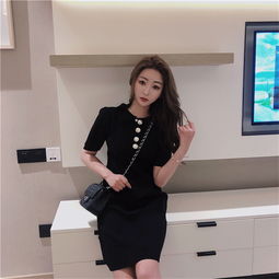 女人到了三十,建议多穿包臀裙,修身显瘦显身材,高雅超迷人