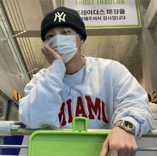 气质男生头像