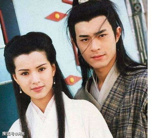 妙龄少女大秀腹肌,得知真实年龄后,网友确定她50多岁了